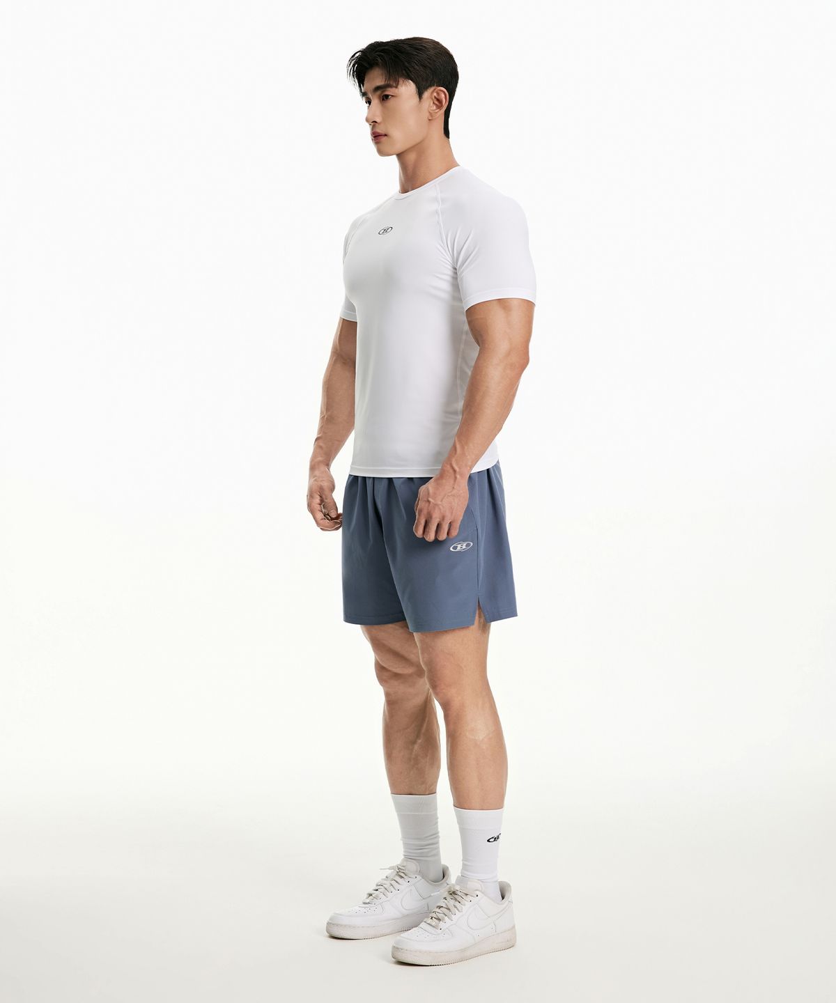 본투윈(BORN TO WIN) SYMBOL B STRENGTH SHORTS [DUSTY BLUE]