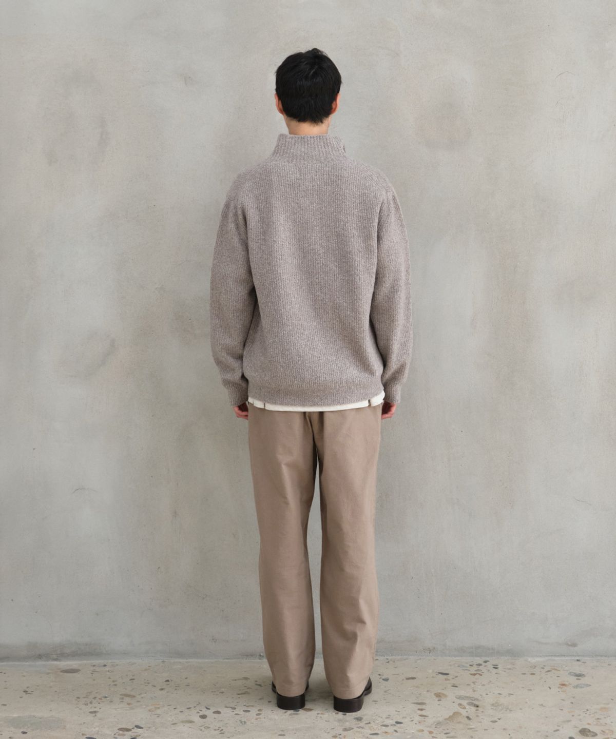 홀리선(HORLISUN) Phoebe High Neck Button Knit Melange Beige