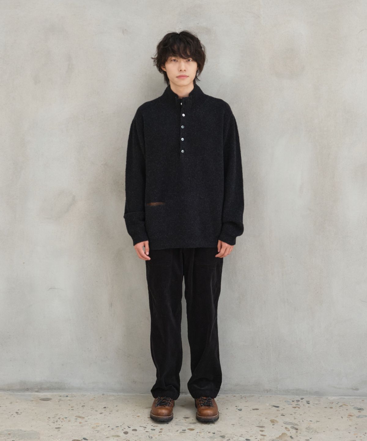 홀리선(HORLISUN) Phoebe High Neck Button Knit Dark Charcoal