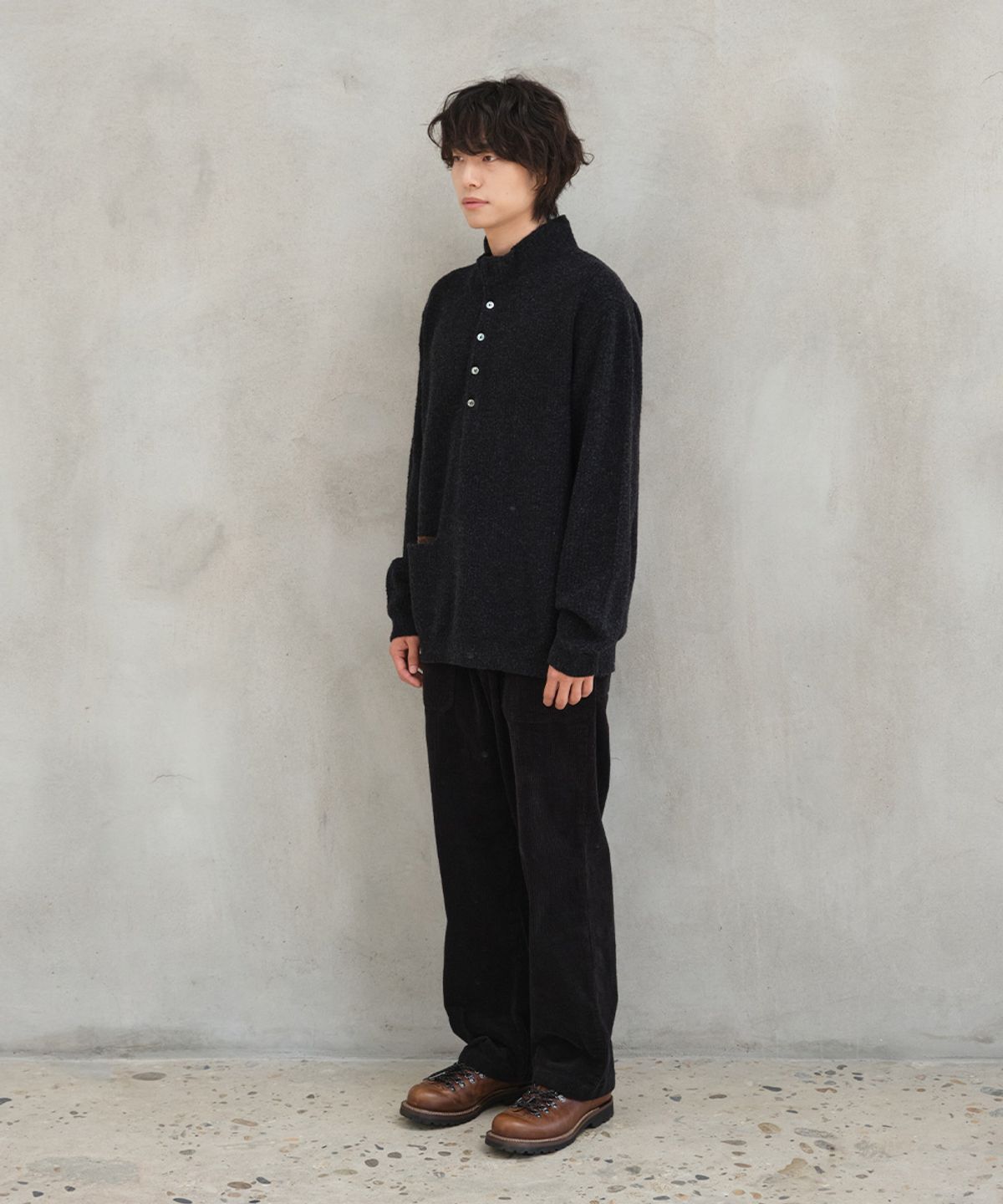 홀리선(HORLISUN) Phoebe High Neck Button Knit Dark Charcoal