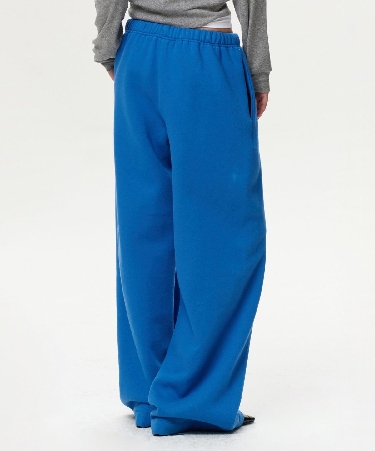 이알에이(ERA) UNISEX ERA STRAIGHT SWEATPANTS - BLUE