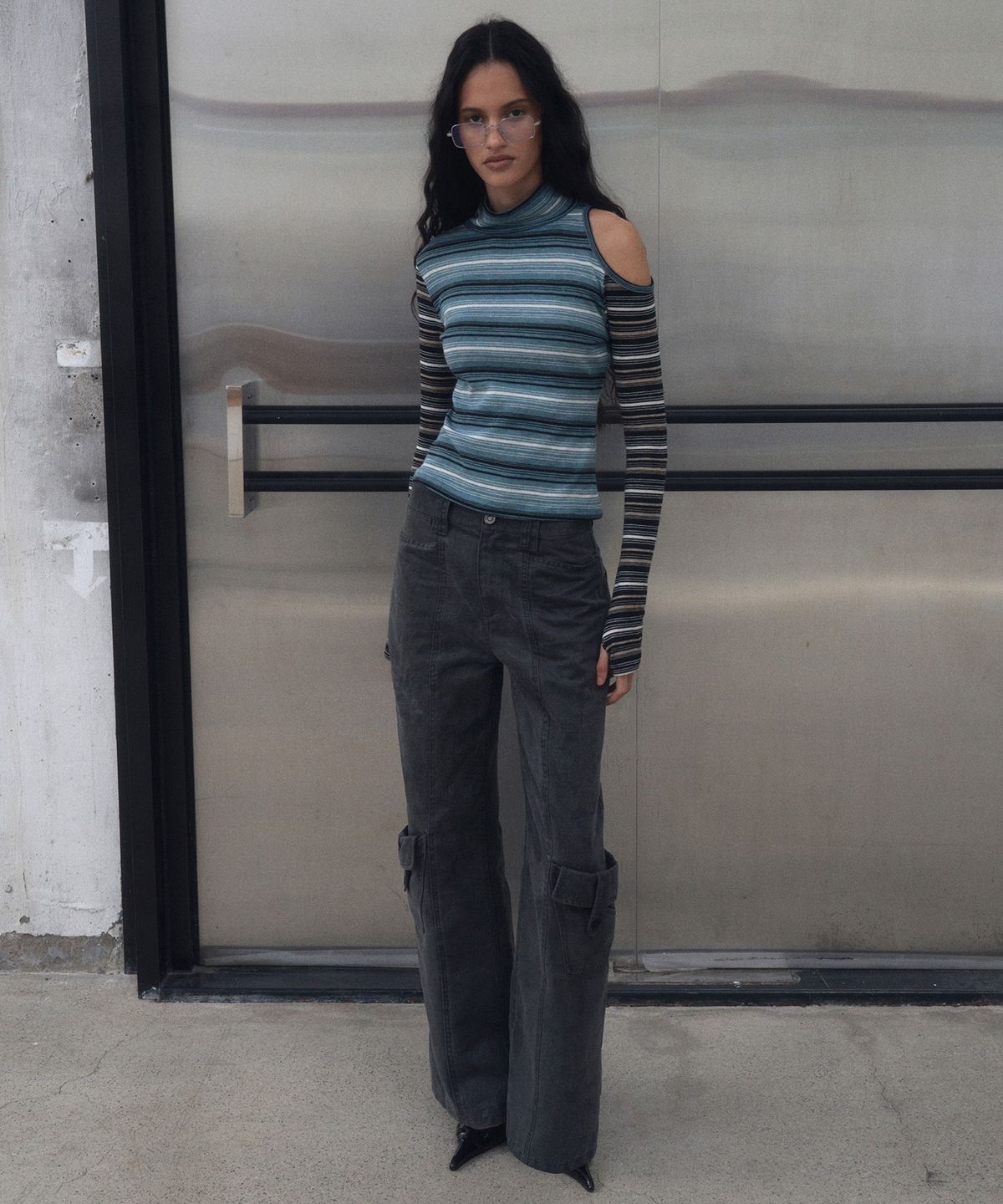 긴스키(GINSUKI) [긴스키 X 물바다]MULTI POCKET UTILITY PANTS (GREY)