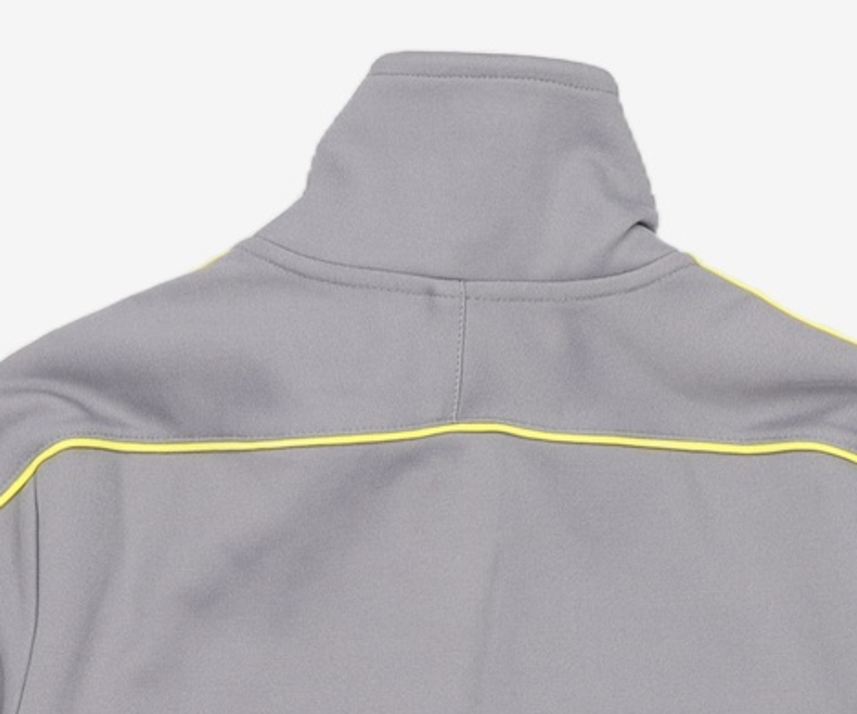 나이키(NIKE) 트레이닝 재킷 L