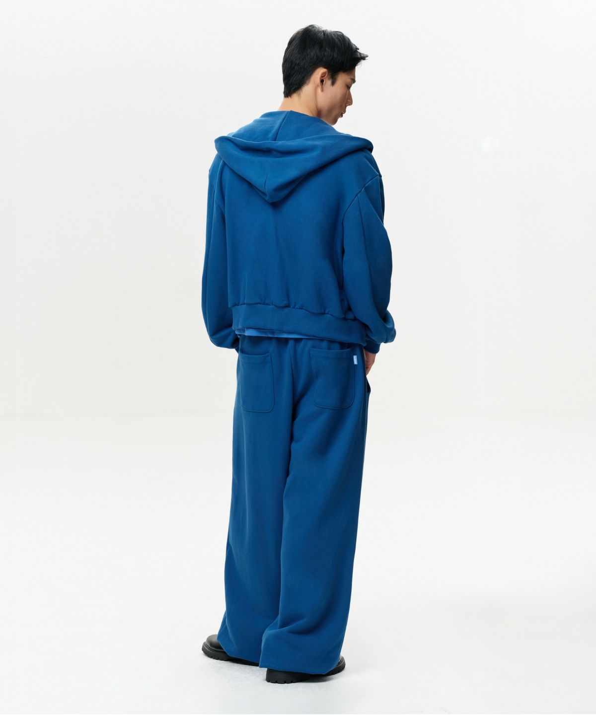 이알에이(ERA) UNISEX ERA WIDE JOGGER SWEATPANTS - YALE BLUE