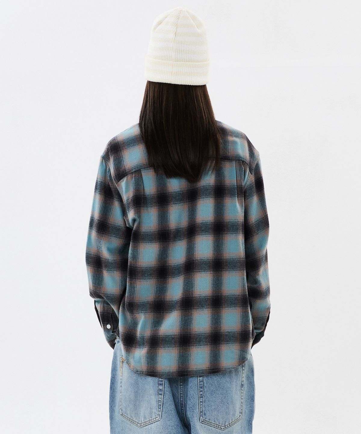 위캔더스(WKNDRS) WKNDRS x Krackerhouse STRIPED BEANIE (IVORY)