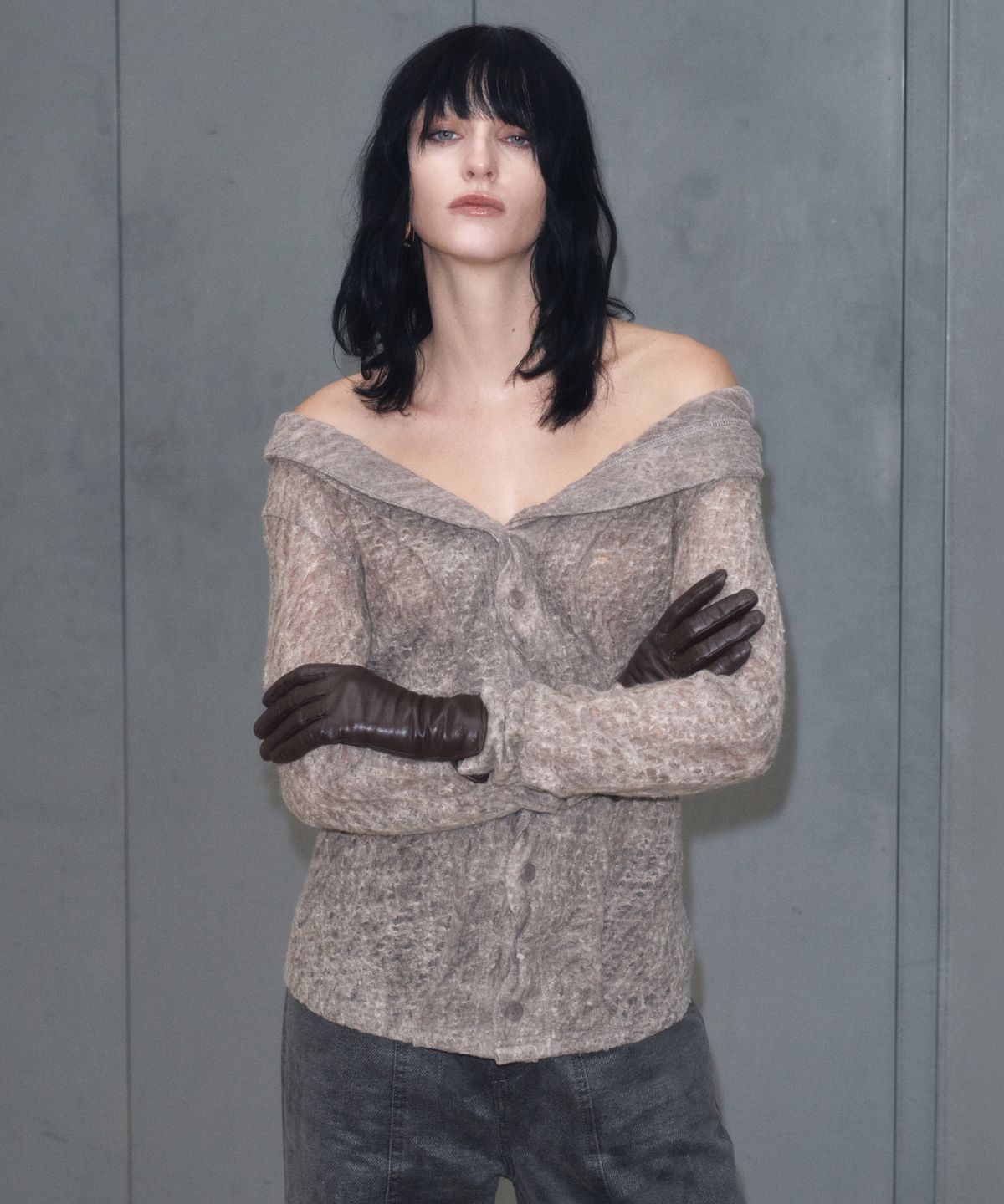 긴스키(GINSUKI) 2-WAY FOLD NECK SHIRT (BEIGE)