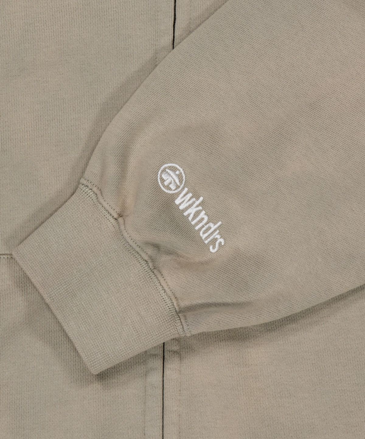 위캔더스(WKNDRS) WKNDRS x Krackerhouse CLEAN SERVICE ZIP-UP HOODIE (KHAKI)