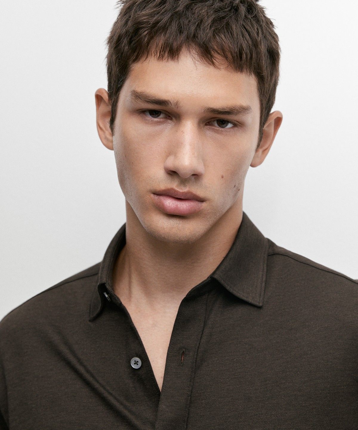 마시모두띠(MASSIMO DUTTI) 코튼 스트레치 슬림 핏 셔츠