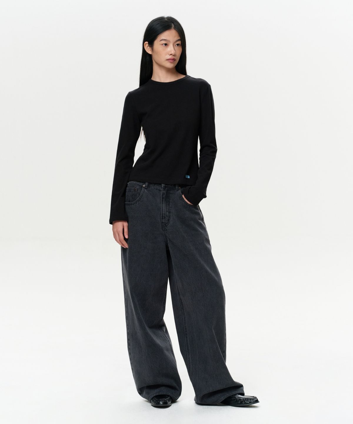 이알에이(ERA) WOMEN ERA VINTAGE COTTON LS T - BLACK