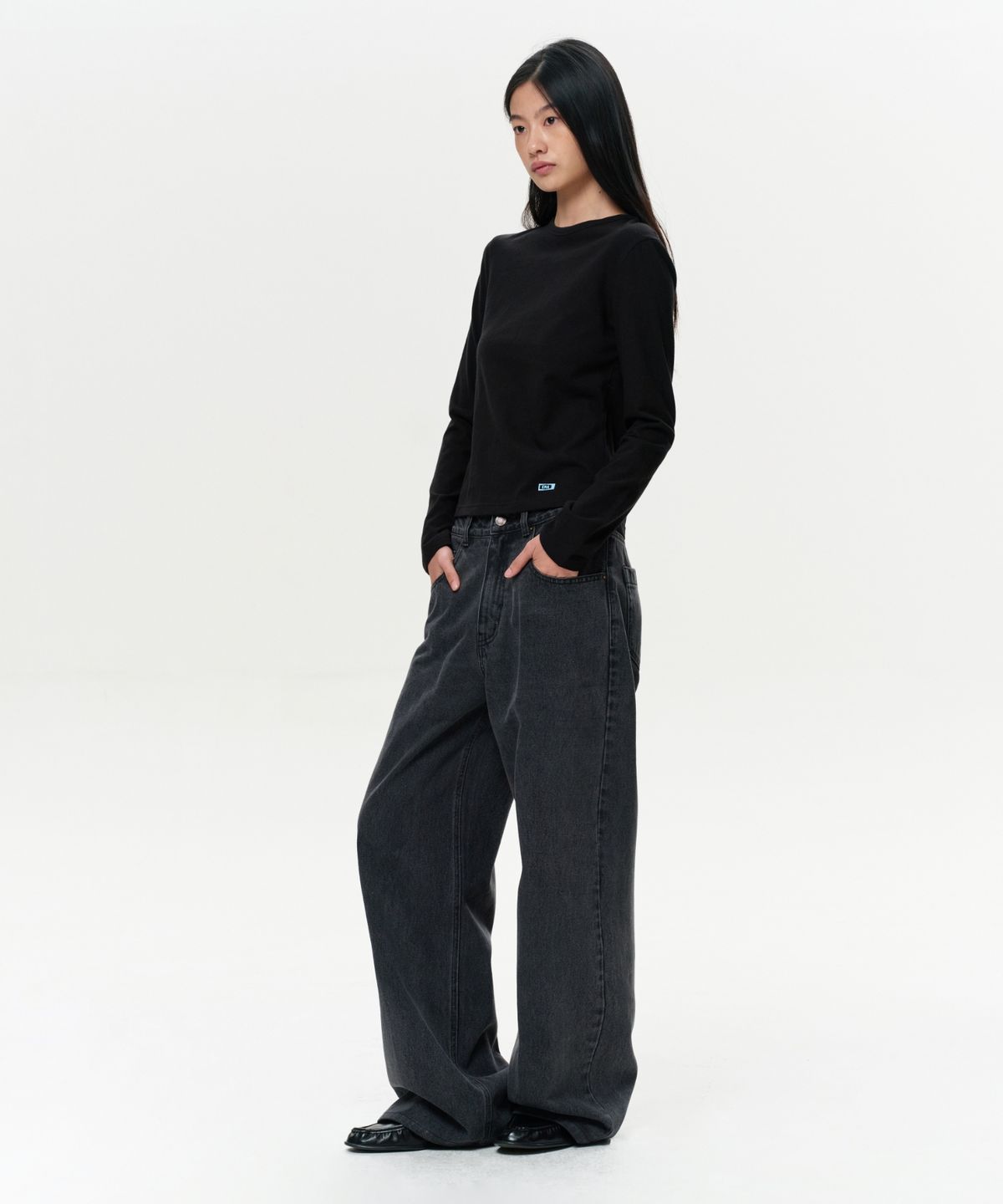 이알에이(ERA) WOMEN ERA VINTAGE COTTON LS T - BLACK