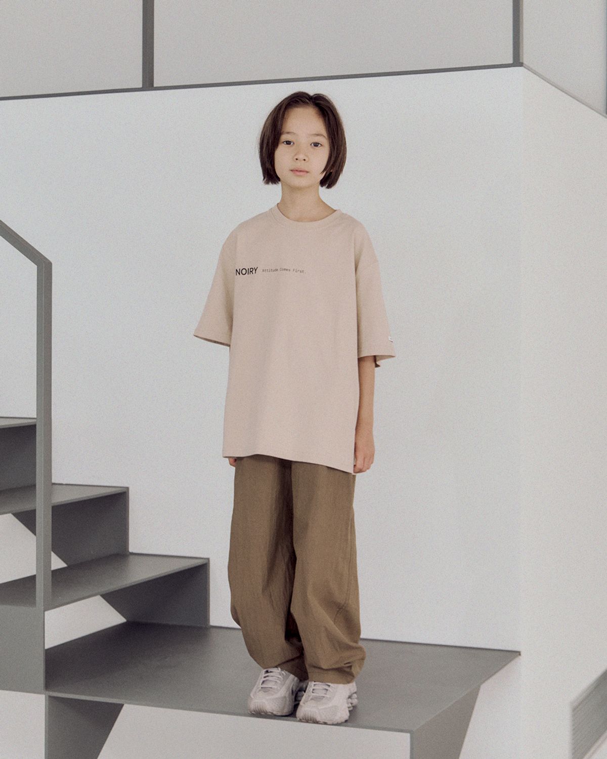 노이리(NOIRY) 모스트 티셔츠(베이지)