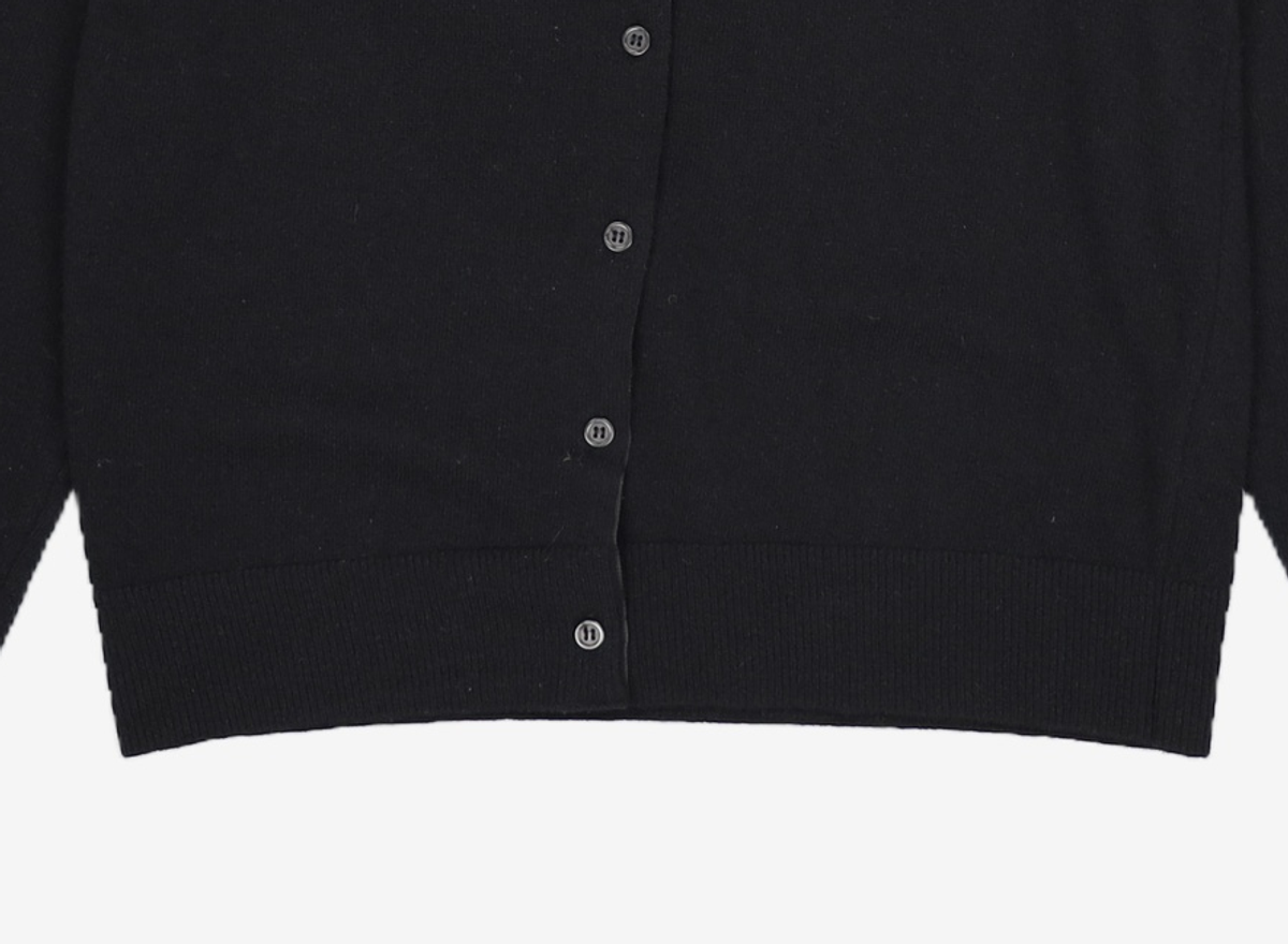 칼 라거펠트(KARL LAGERFELD) 카디건 85