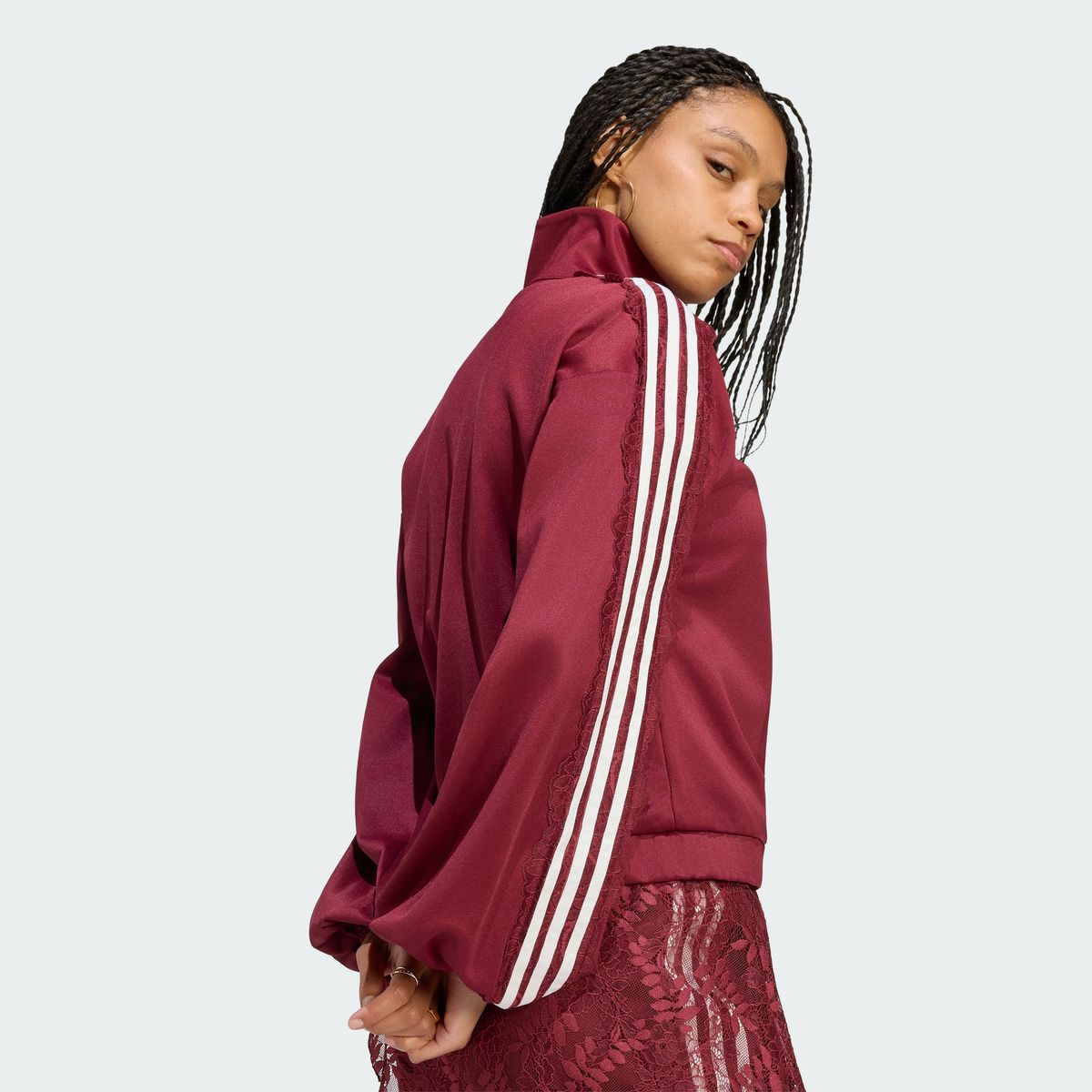 아디다스(ADIDAS) 레이스 오버사이즈드 아카이브 트랙 탑 LG4276