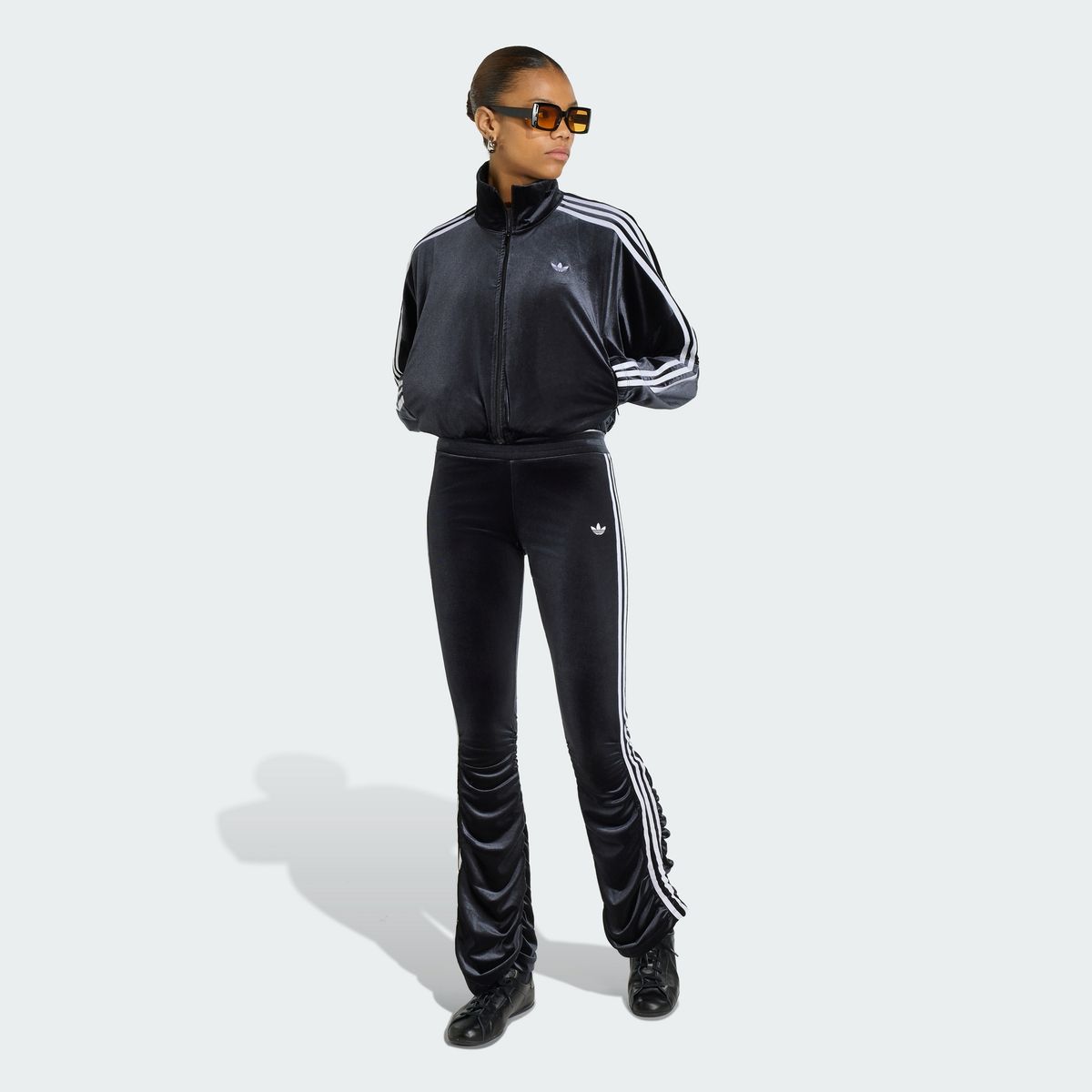 아디다스(ADIDAS) 루슈드 보우 트랙 탑 KR6511