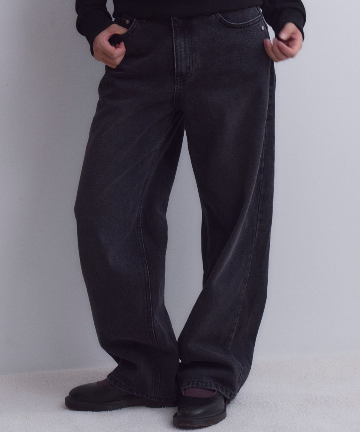 오피쉬(OAFISH) Hazy Wide Pants, Black