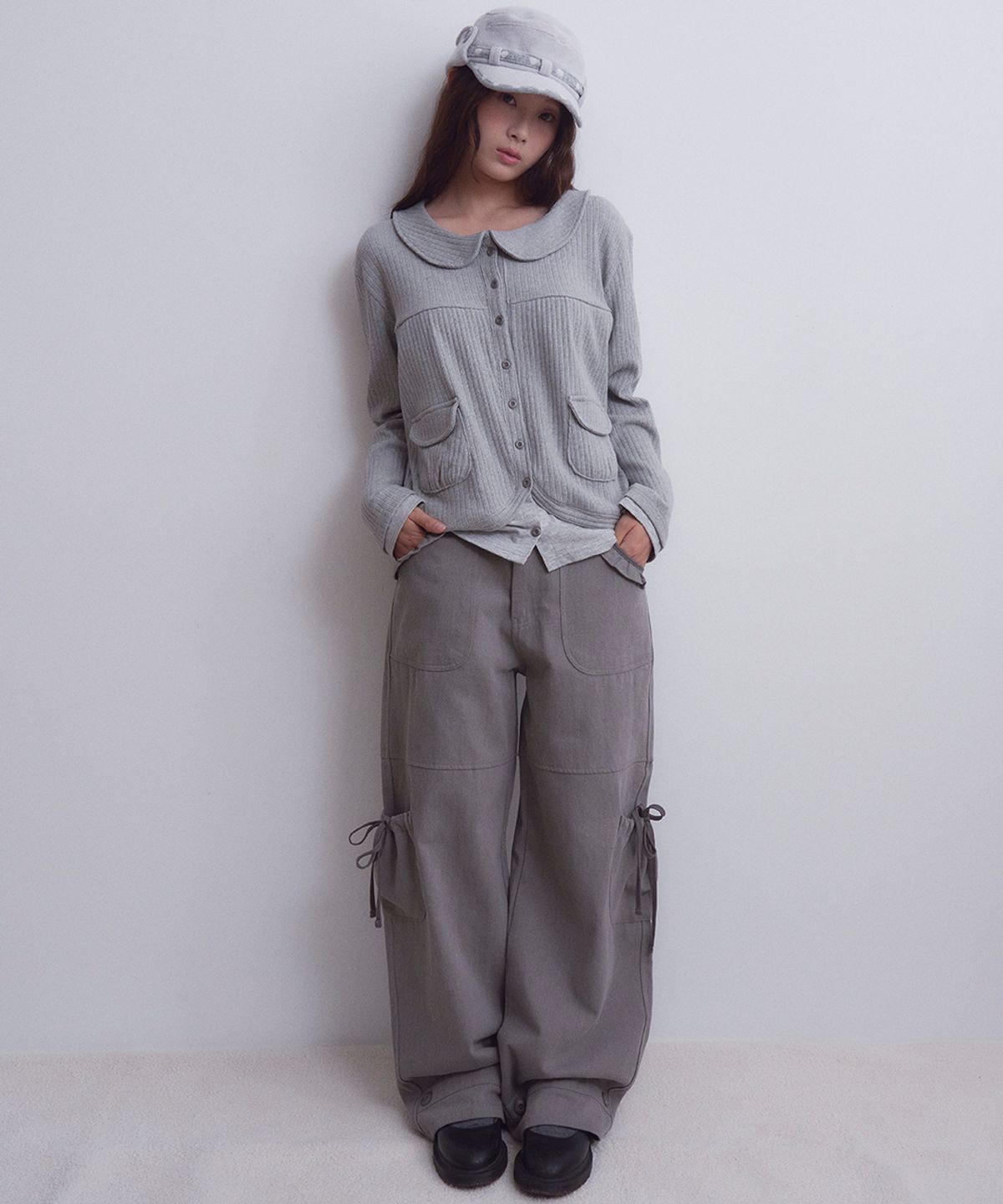 오피쉬(OAFISH) Ruffled Ribbon Pocket Pants, Gray