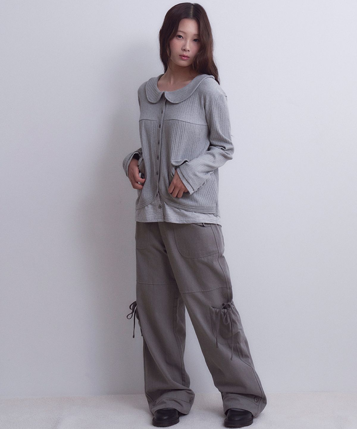 오피쉬(OAFISH) Ruffled Ribbon Pocket Pants, Gray