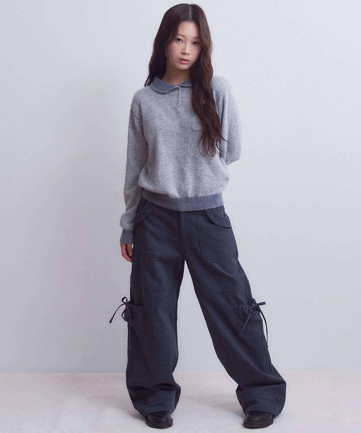 오피쉬(OAFISH) Ruffled Ribbon Pocket Pants, Navy