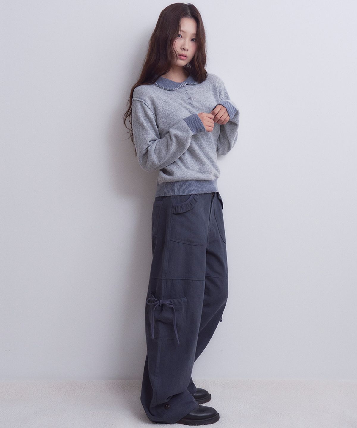 오피쉬(OAFISH) Ruffled Ribbon Pocket Pants, Navy