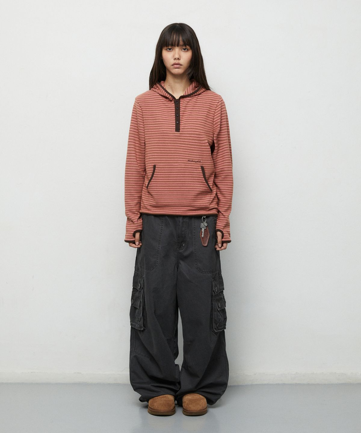 마하그리드(MAHAGRID) FLEECE HOOD LONG SLEEVE[RED]