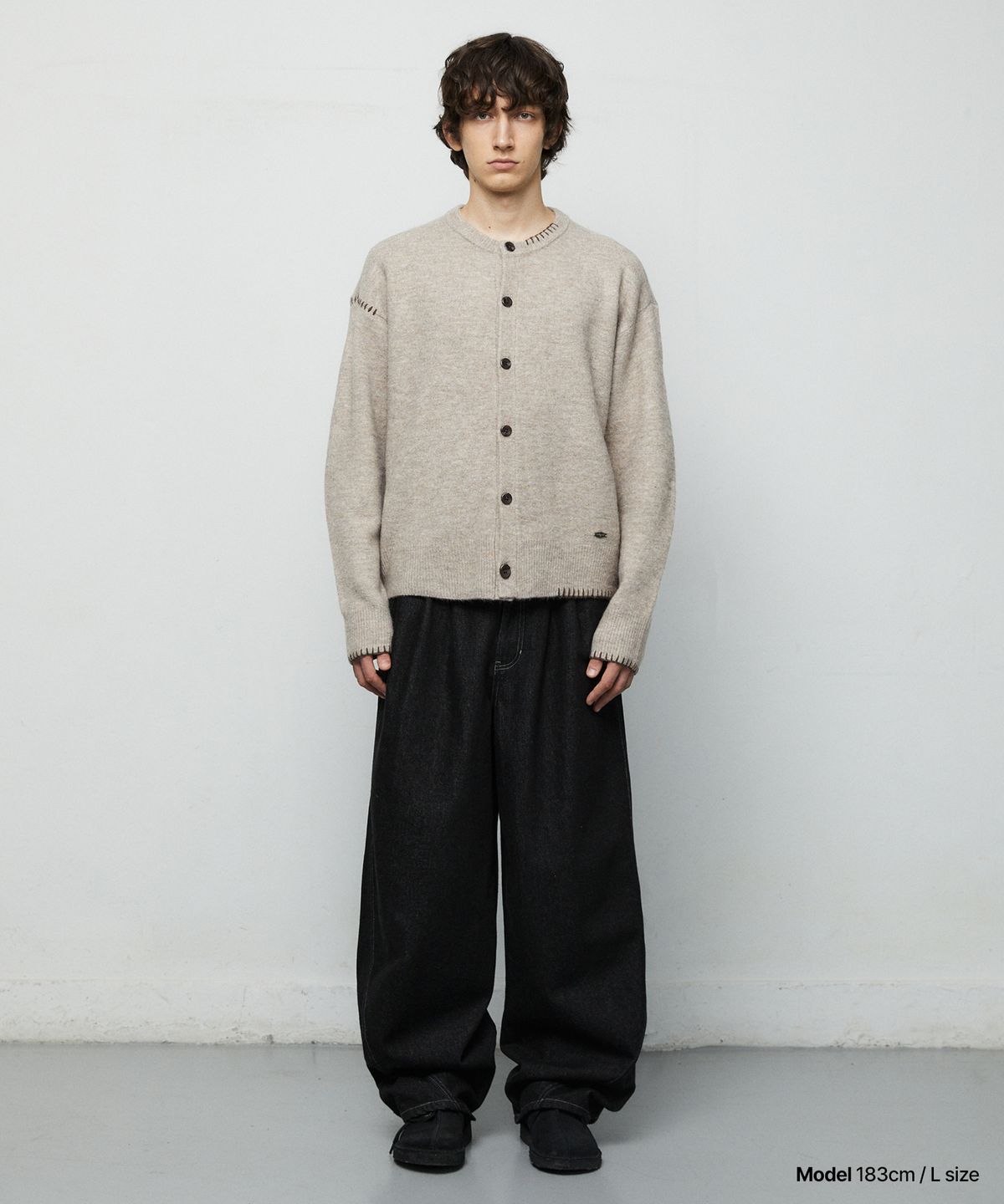 마하그리드(MAHAGRID) ROUND BUTTON UP CROP CARDIGAN[BEIGE]