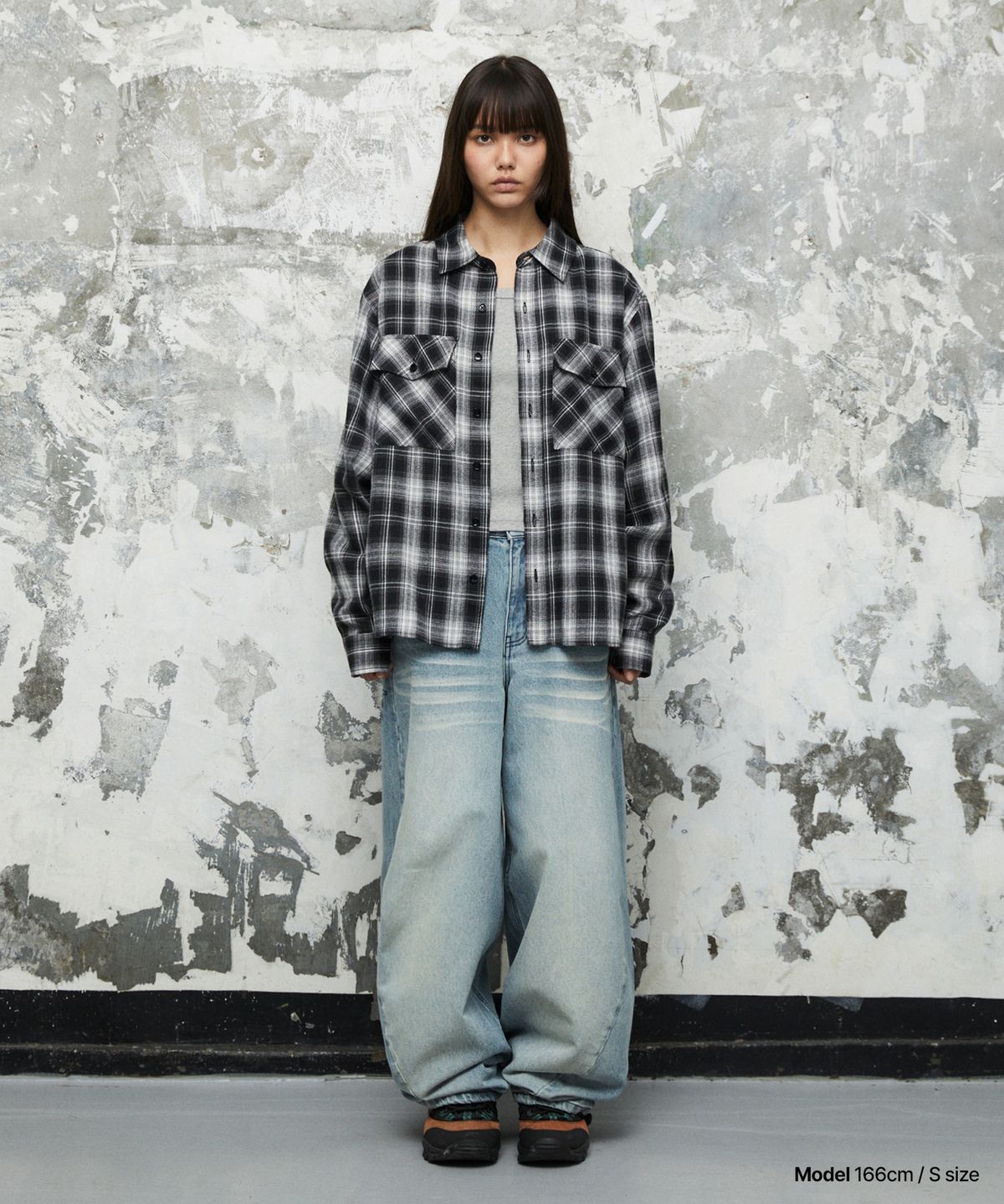마하그리드(MAHAGRID) TWO POCKET CROP CHECK SHIRT[BLACK]