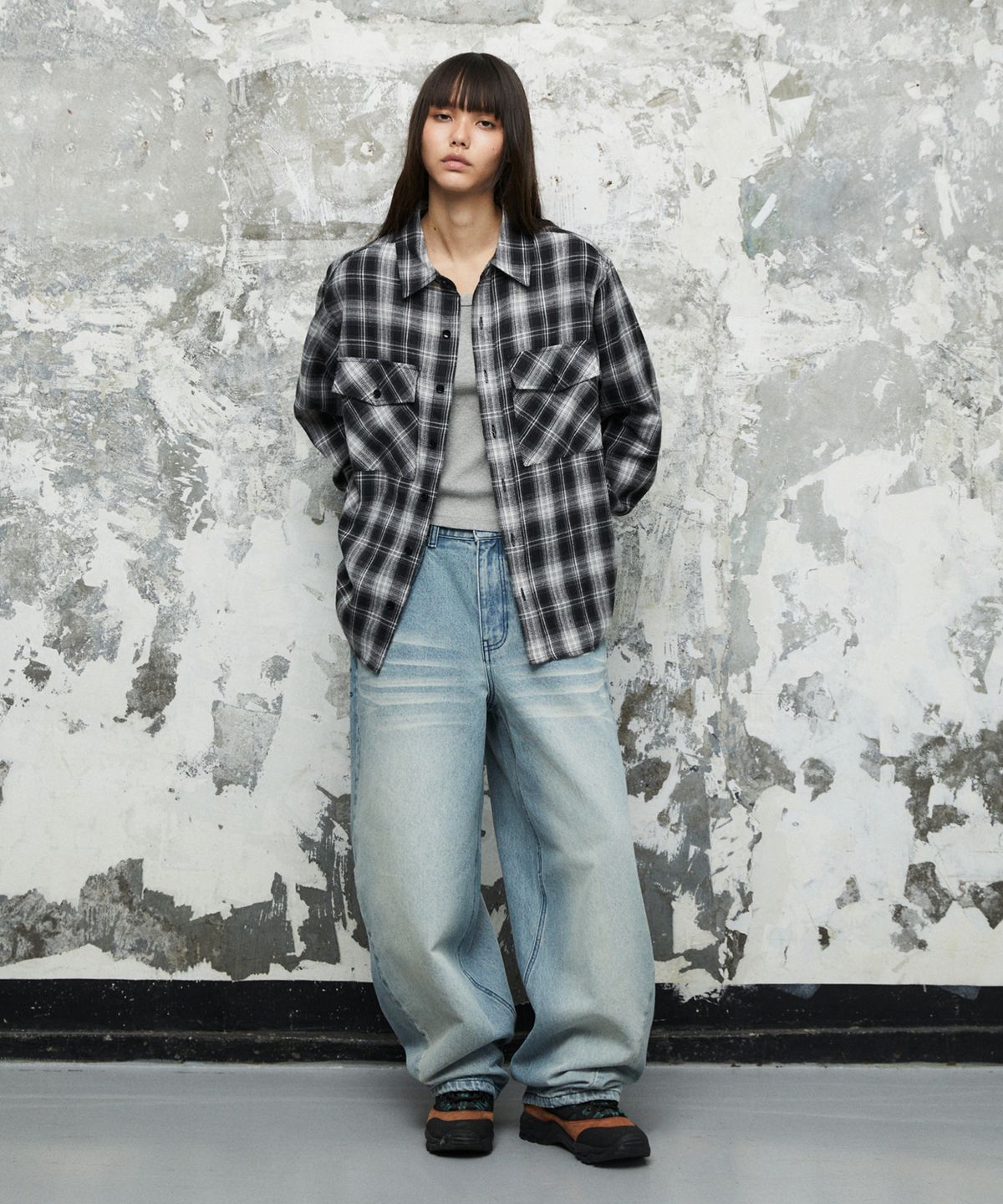 마하그리드(MAHAGRID) TWO POCKET CROP CHECK SHIRT[BLACK]