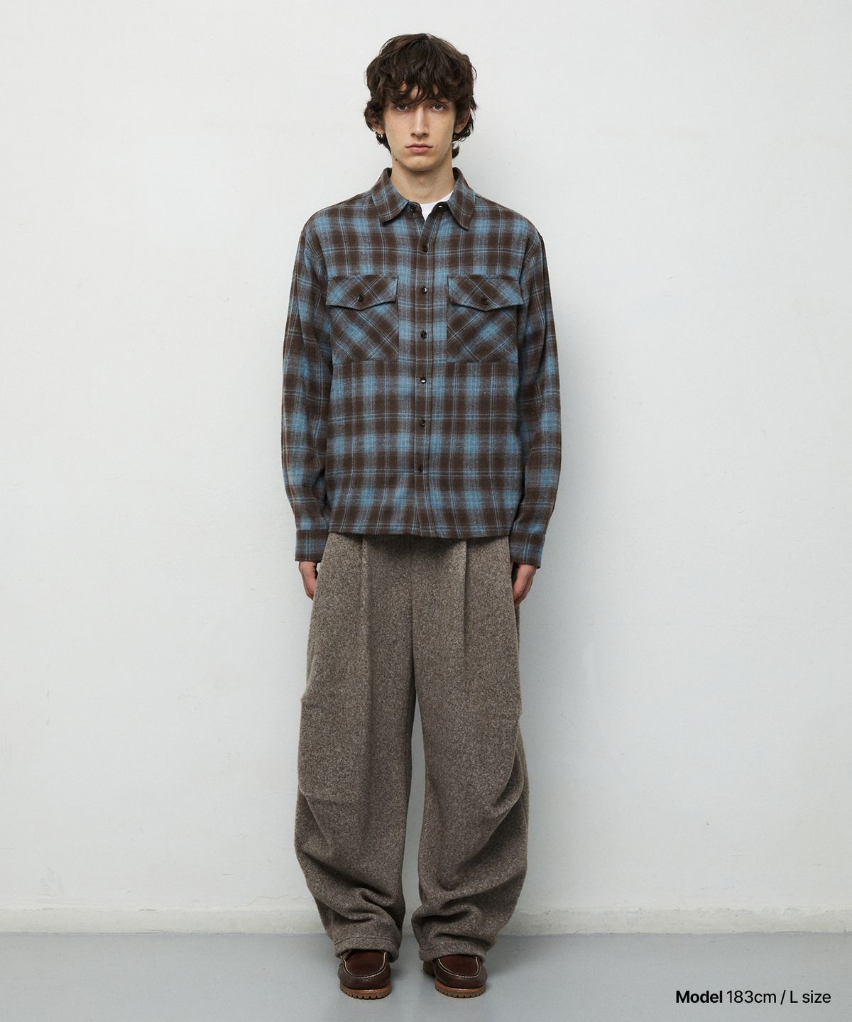 마하그리드(MAHAGRID) TWO POCKET CROP CHECK SHIRT[BROWN]