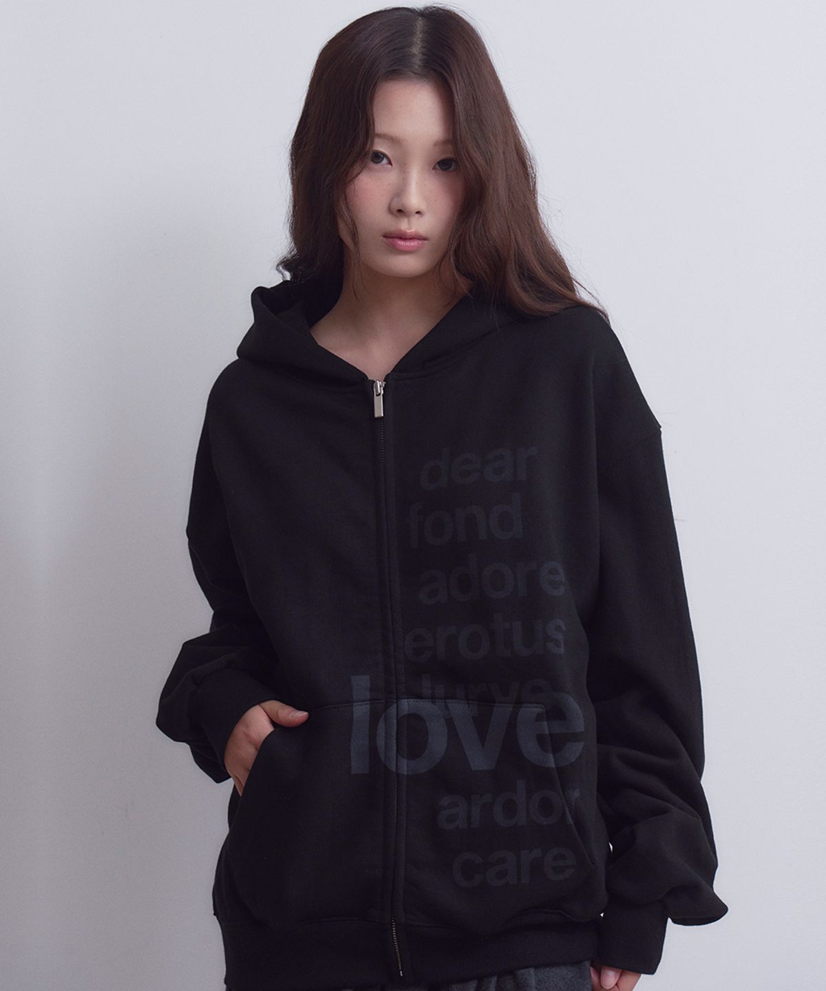 오피쉬(OAFISH) Lettering Hoodie Zip Up, Black