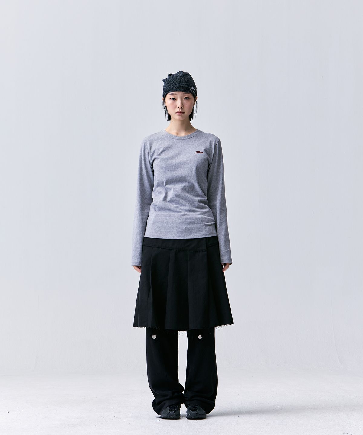 탄산마그네슘(TANSANMAGNESIUM) 윙 롱슬리브 (그레이/레드)