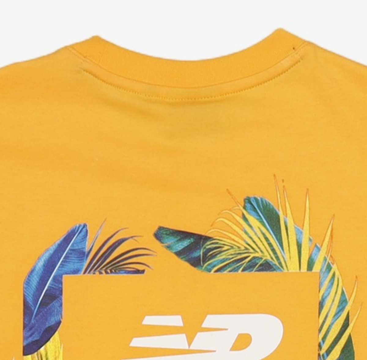 뉴발란스(NEW BALANCE) 반소매 티셔츠 S