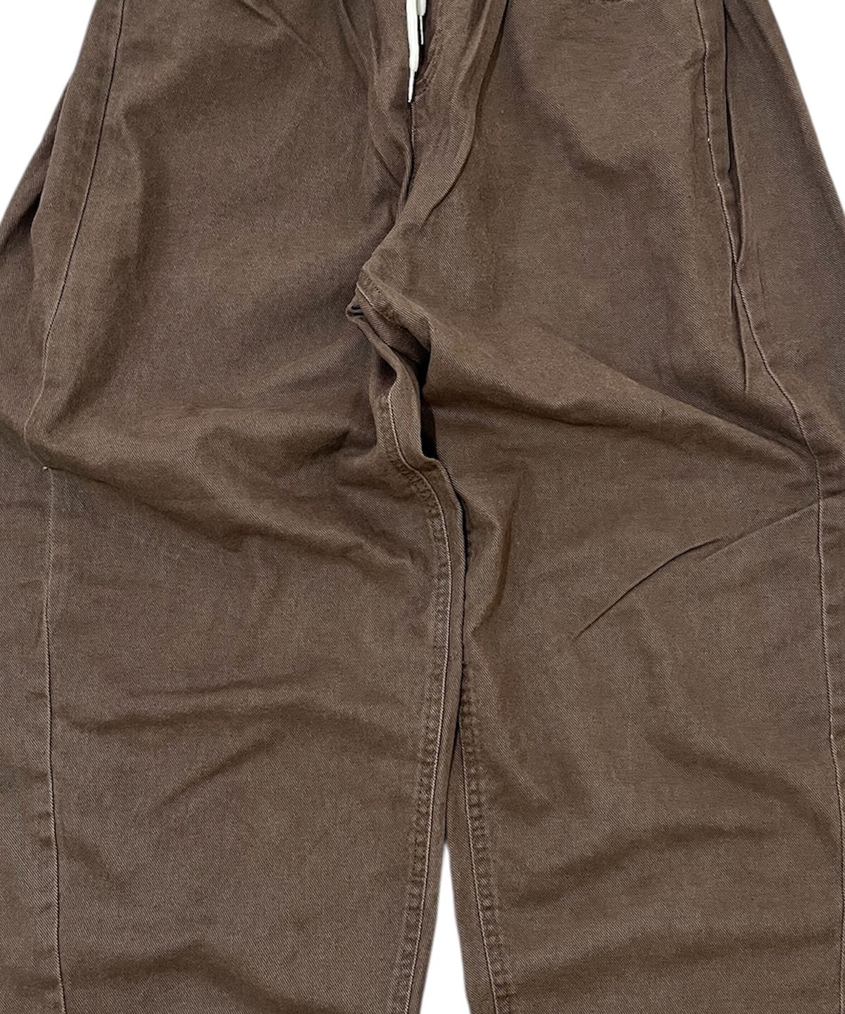 스케이터락(SK8ER ROCK) Side Tuck Cotton Curved Pants (Brown)
