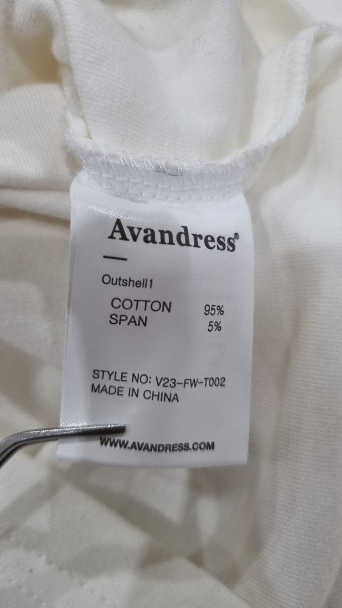 어반드레스(AVANDRESS) 긴소매 티셔츠 S