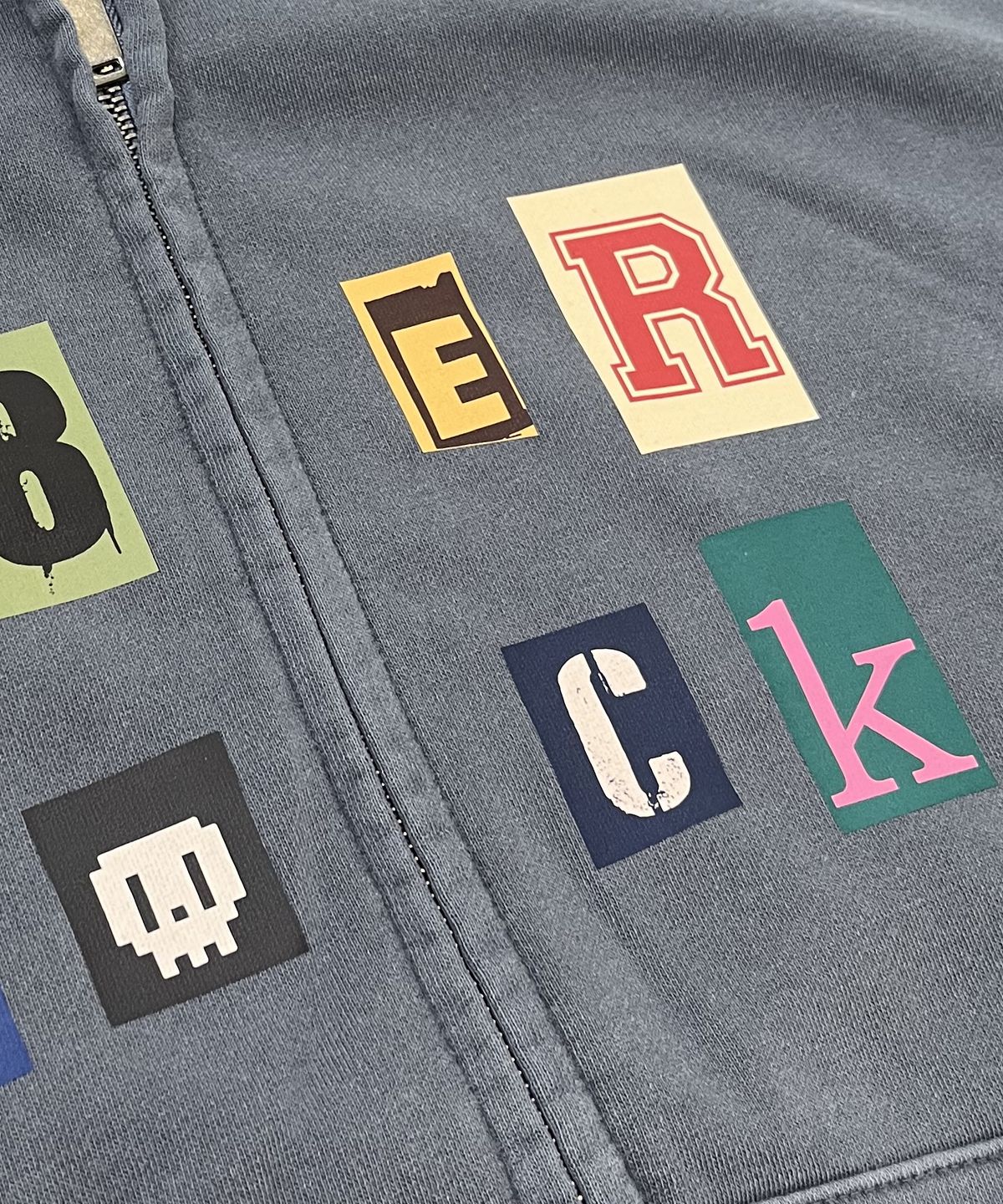 스케이터락(SK8ER ROCK) Collage Logo Pigment Sweat Hood Zip-Up (Navy)