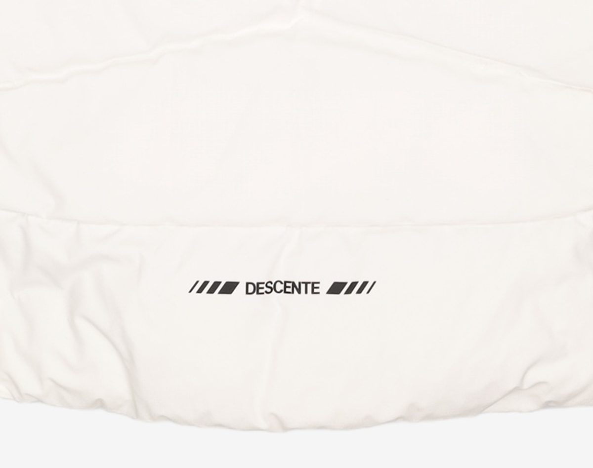 데상트(DESCENTE) [데상트] 남성 GER(독일 봅슬레이 인스파이어드) 파라후드 다운 베스트 (S7421RDV25) 95