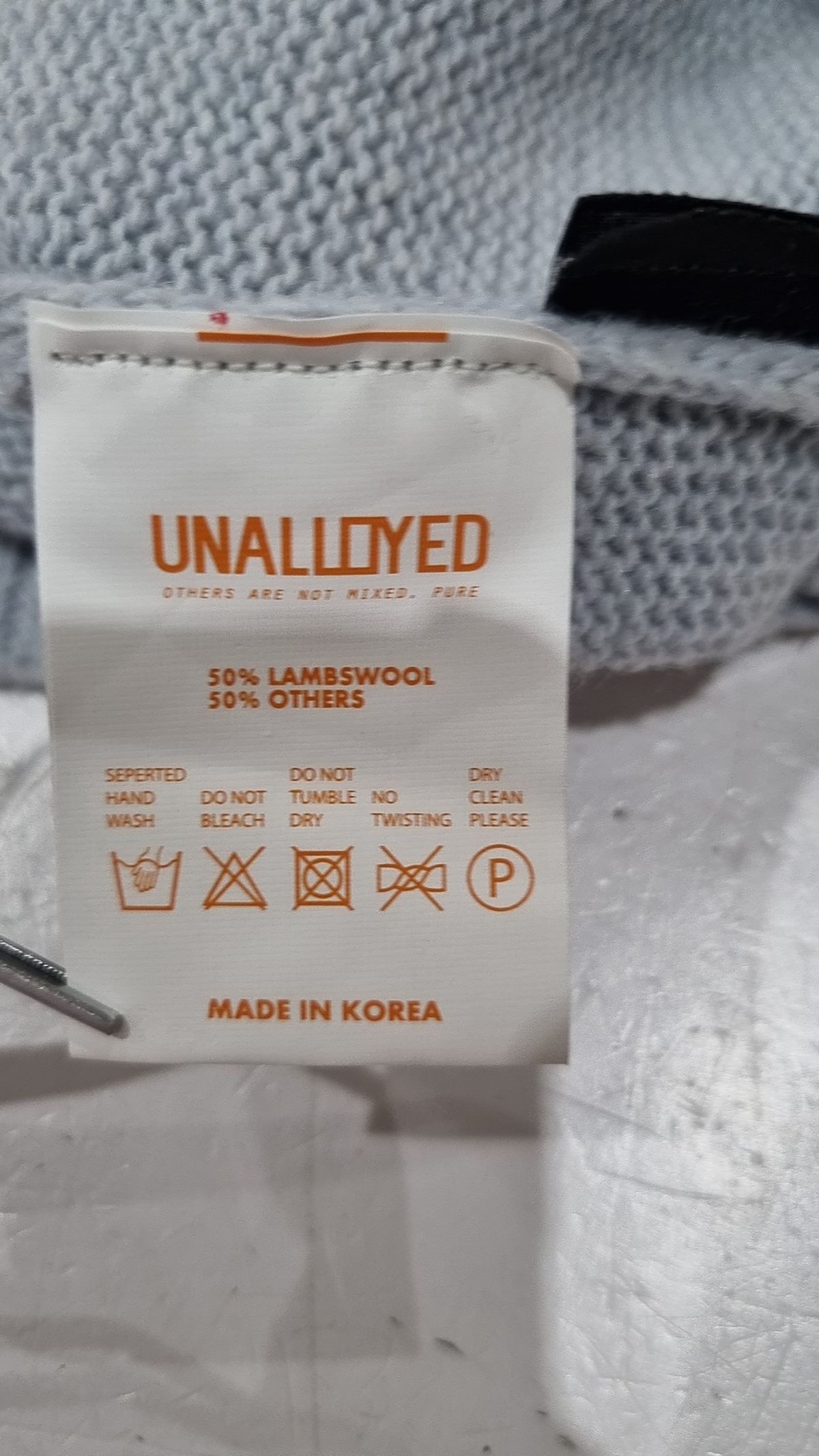 어널로이드(UNALLOYED) 베스트 L