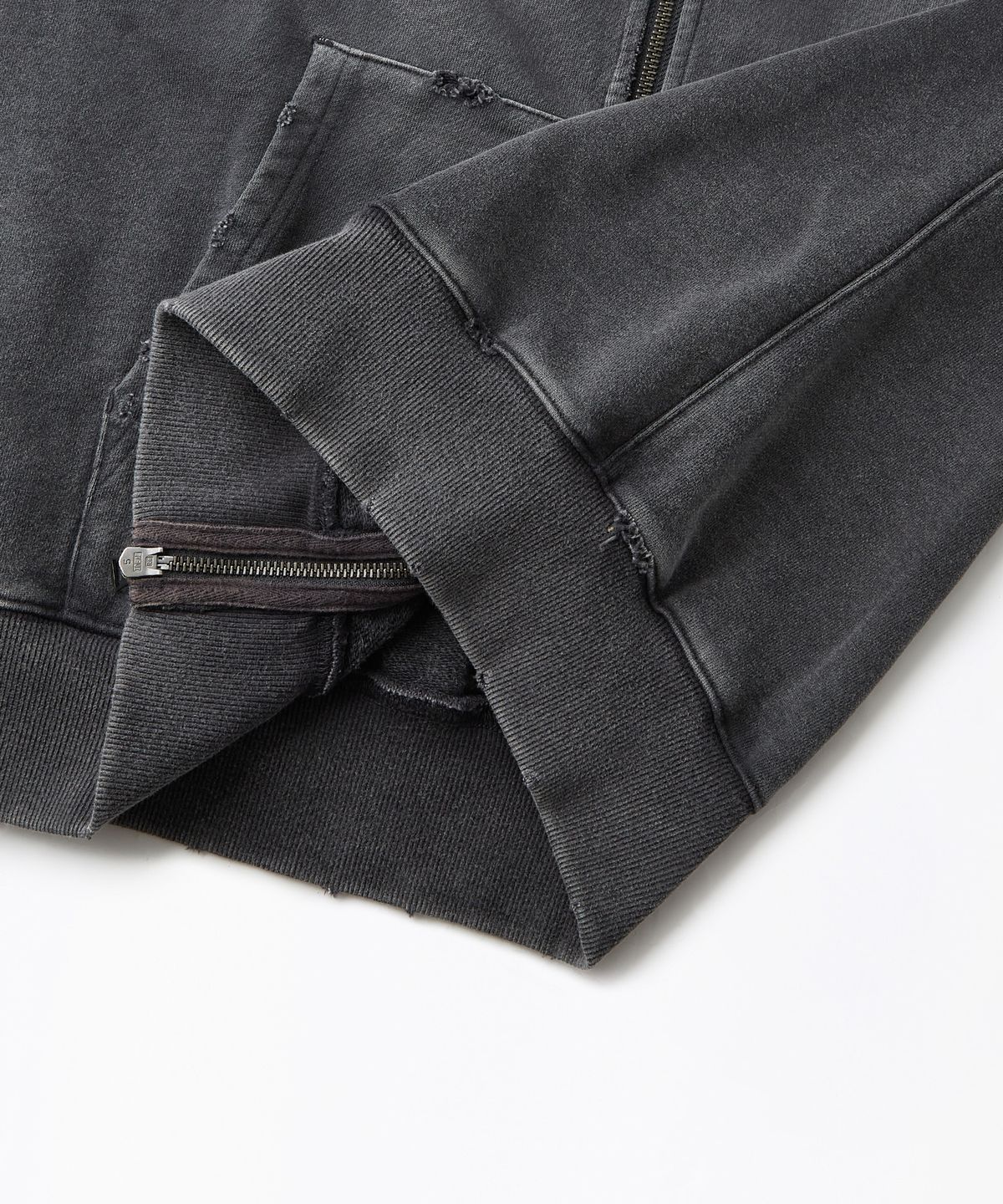 아웃스탠딩(OUTSTANDING) [LOONEY TUNES] HOOD ZIP SWEAT(SYLVESTER)_VINTAGE CHARCOAL