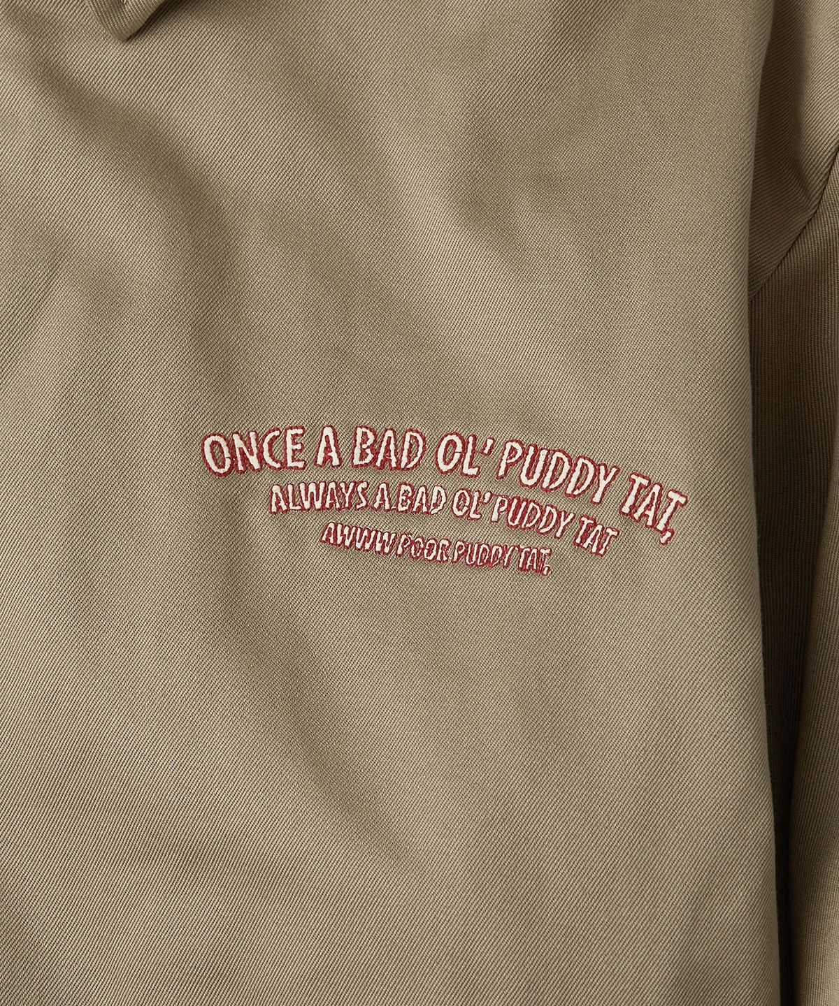 아웃스탠딩(OUTSTANDING) [LOONEY TUNES] REVERSIBLE QUILTED JACKET_KHAKI/OLIVE GREEN