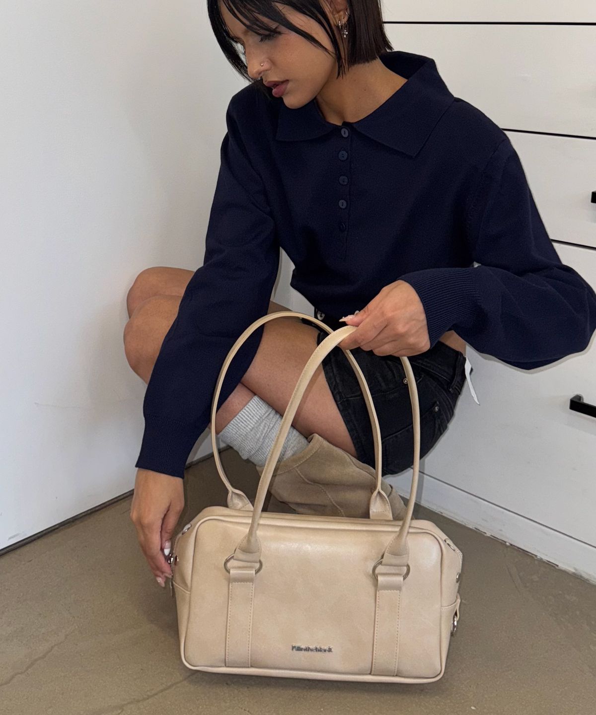 필인더블랭크(FILLINTHEBLANK) Stud Radio Bag(Oatmeal)