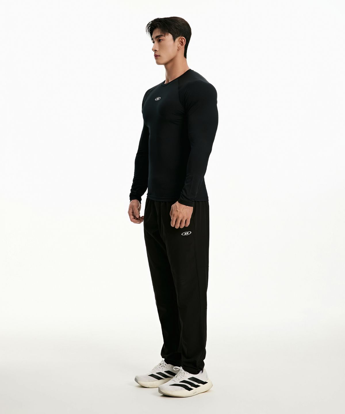 본투윈(BORN TO WIN) SYMBOL B COMPRESSION LONG SLEEVE [BLACK]