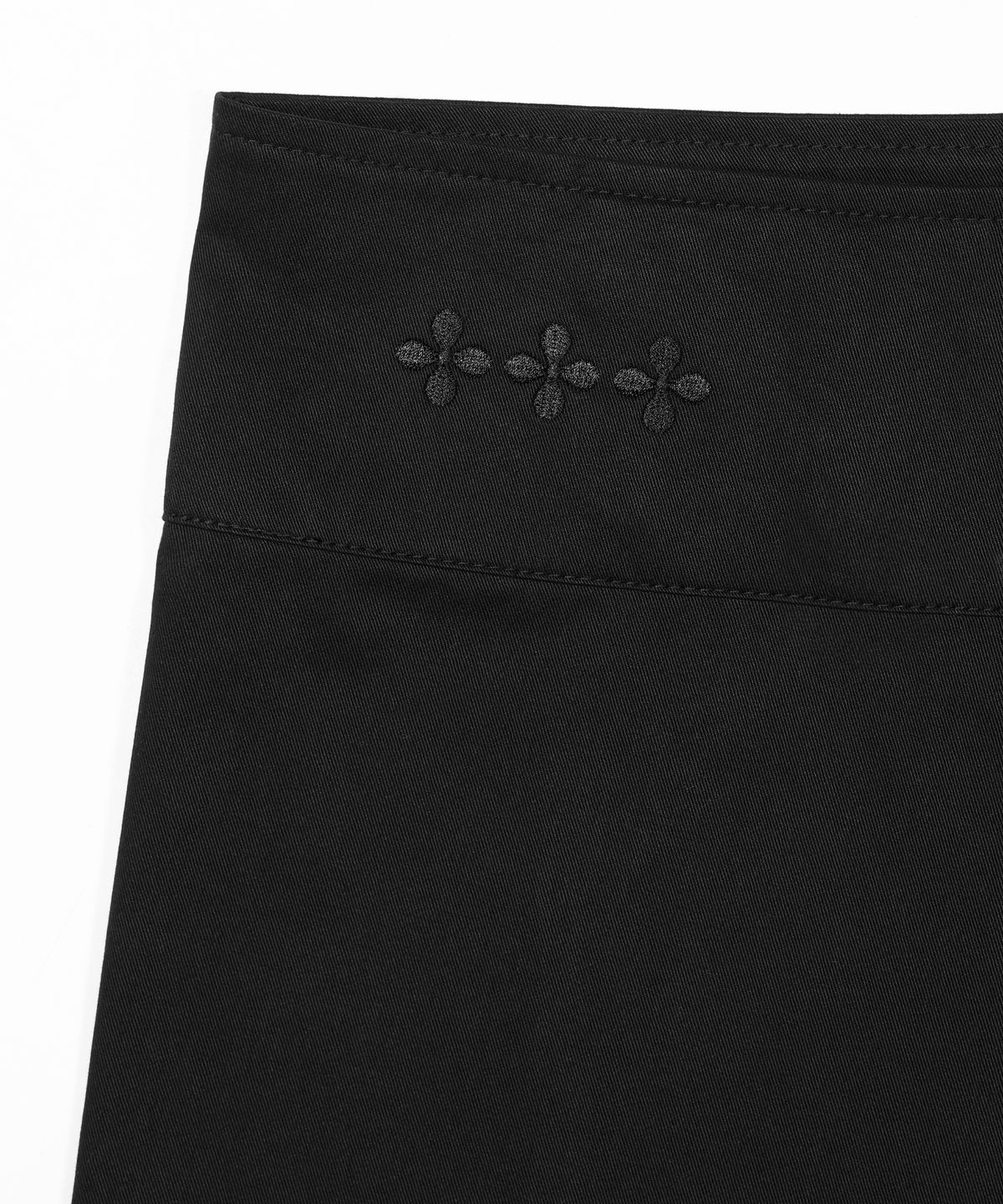 카이파이(KAIFAI) 모프 오버레이 부츠컷 팬츠 (블랙) K26ZC752