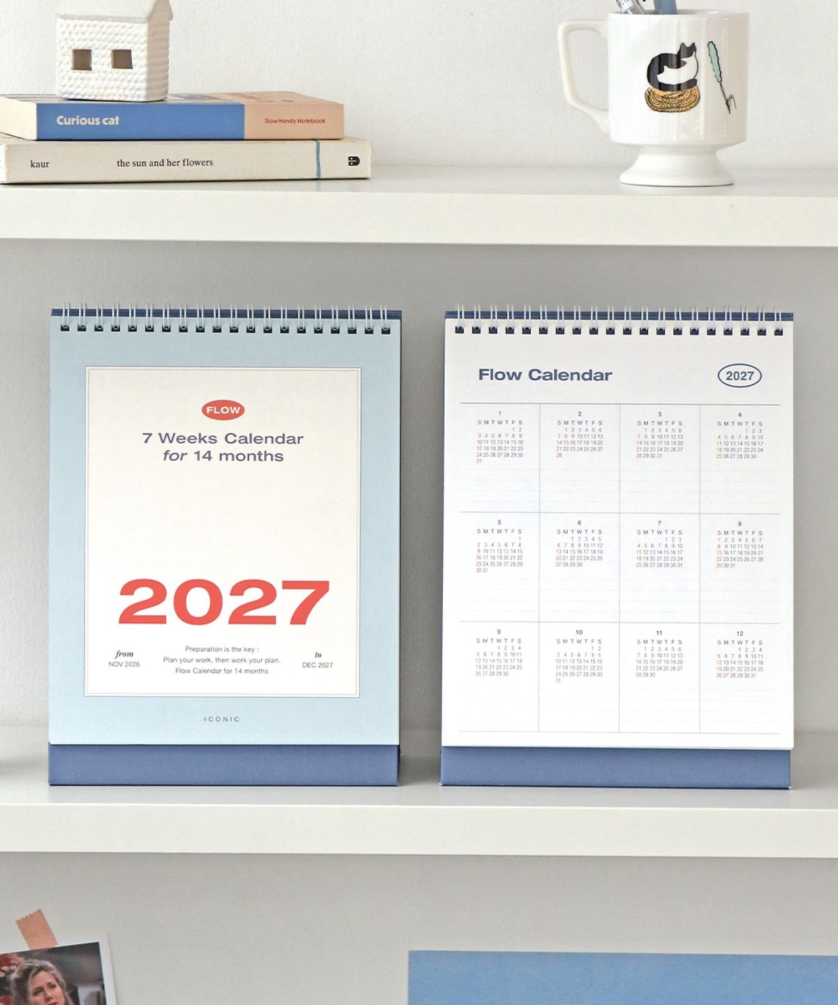 아이코닉(ICONIC) 2027 플로우 데스크 캘린더 탁상달력