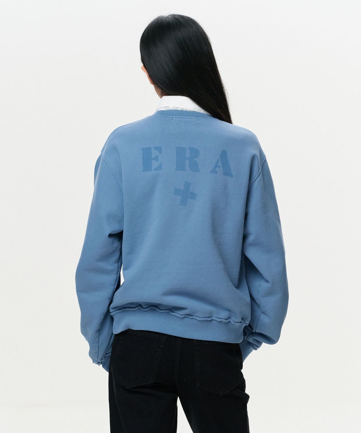 이알에이(ERA) UNISEX ERA RAW EDGE SWEATSHIRT - FADED BLUE