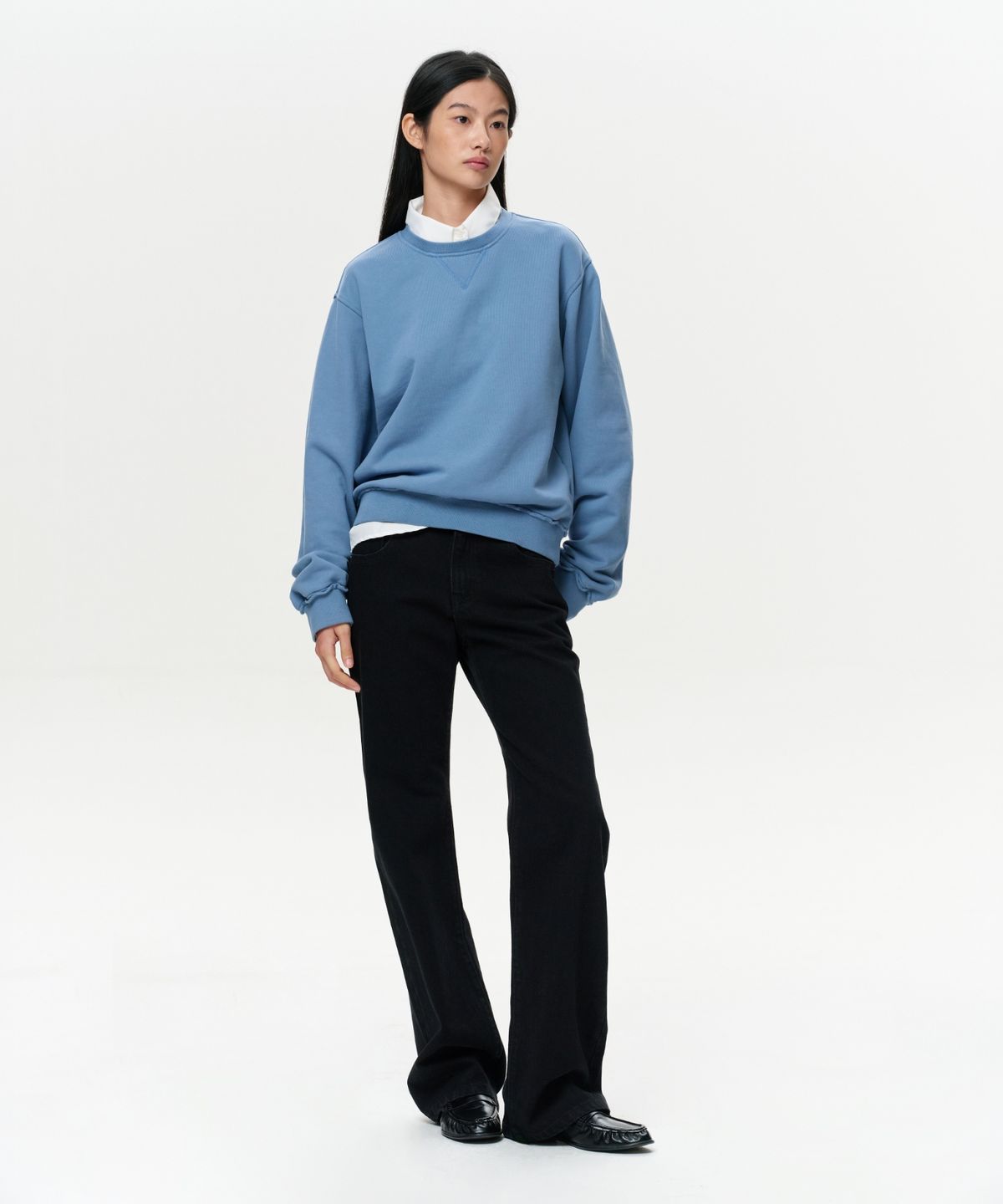 이알에이(ERA) UNISEX ERA RAW EDGE SWEATSHIRT - FADED BLUE