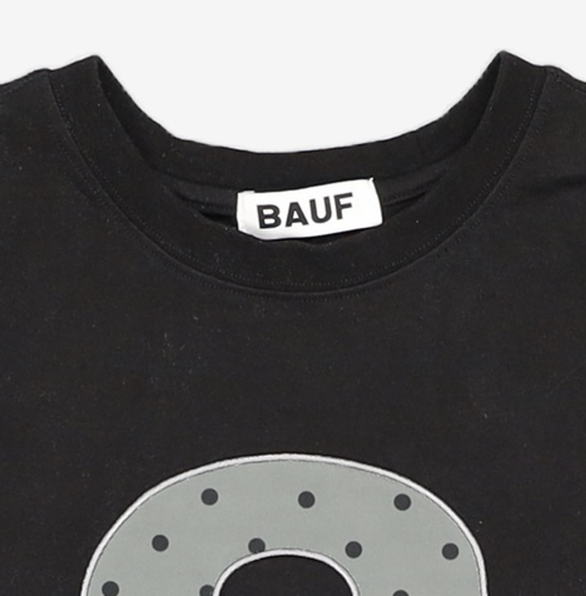 바우프(BAUF) 반소매 티셔츠 FREE