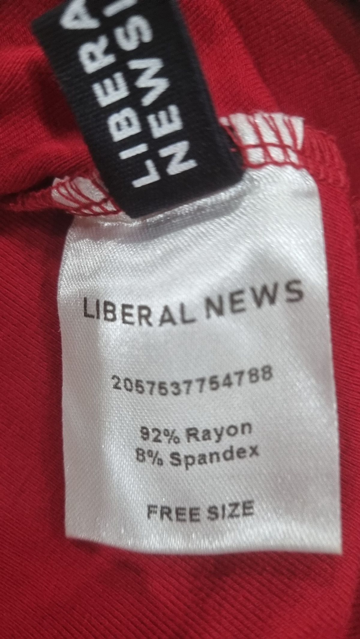 리버뉴스(LIBERALNEWS) CIRCULAR STIGMA CAMI TOP_RED FREE