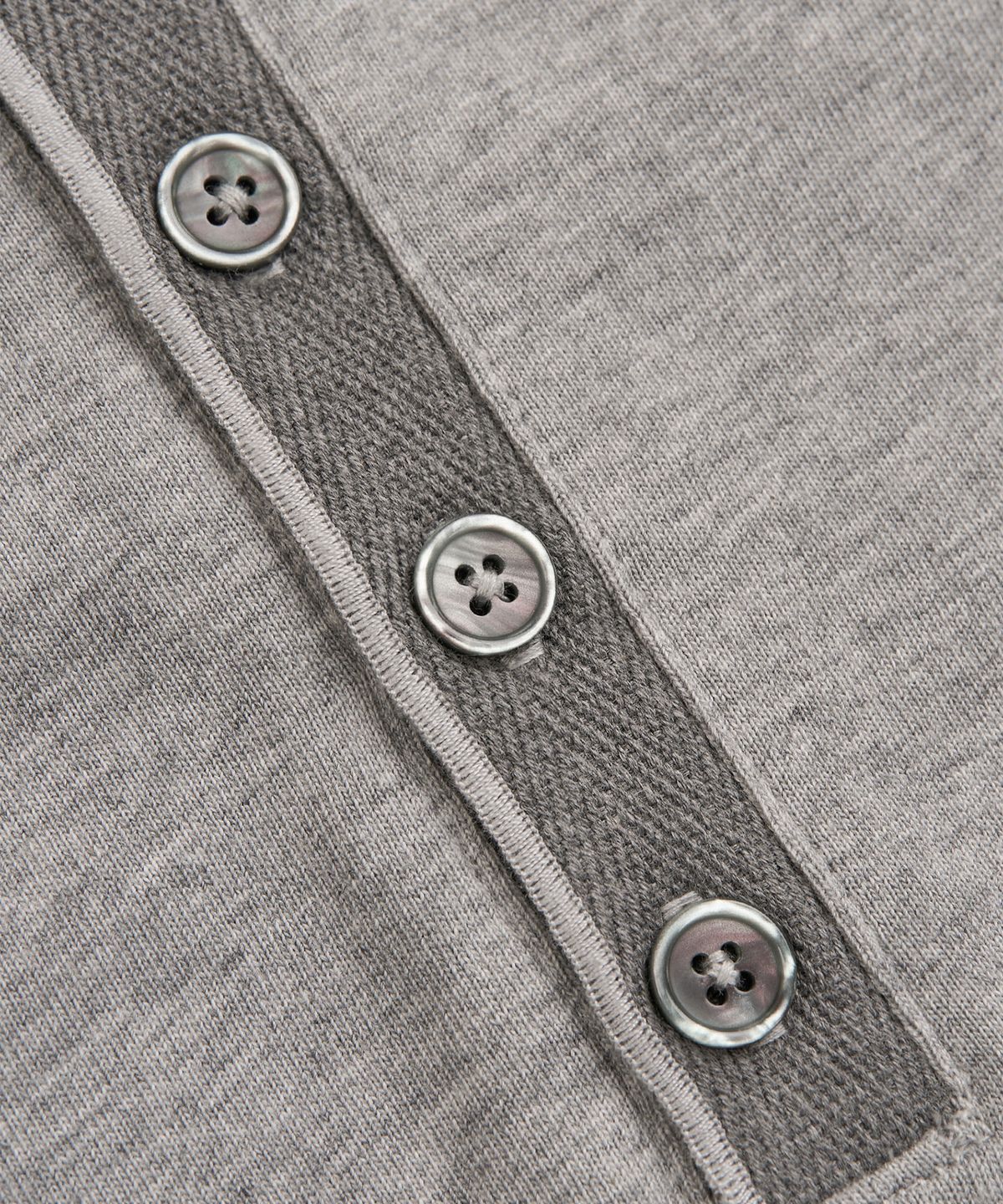 엑스컨테이너(EXCONTAINER) 빈티지 크롭 헨리넥 롱슬리브 (MELANGE GREY)