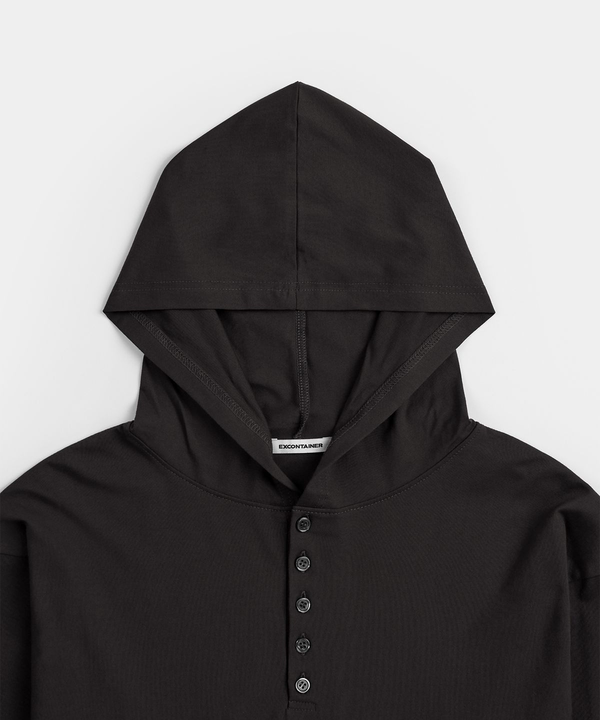 엑스컨테이너(EXCONTAINER) 헨리넥 후드 롱슬리브 (BLACK)