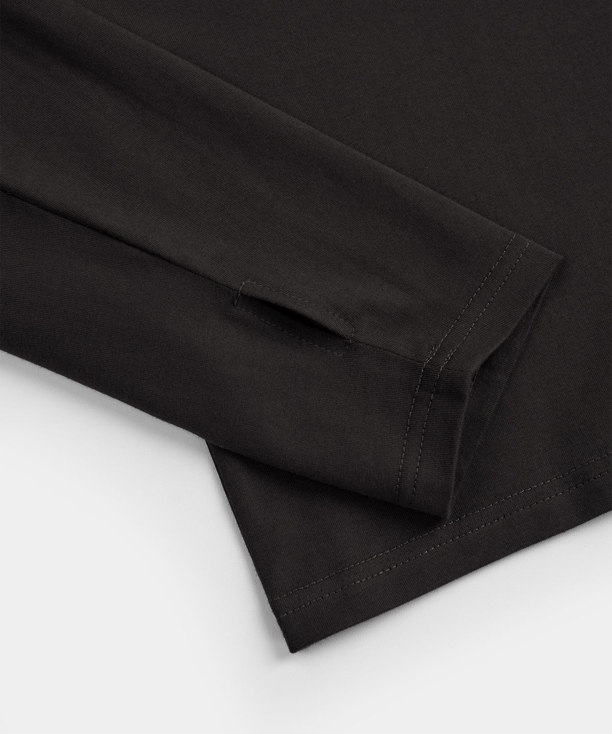 엑스컨테이너(EXCONTAINER) 헨리넥 후드 롱슬리브 (BLACK)