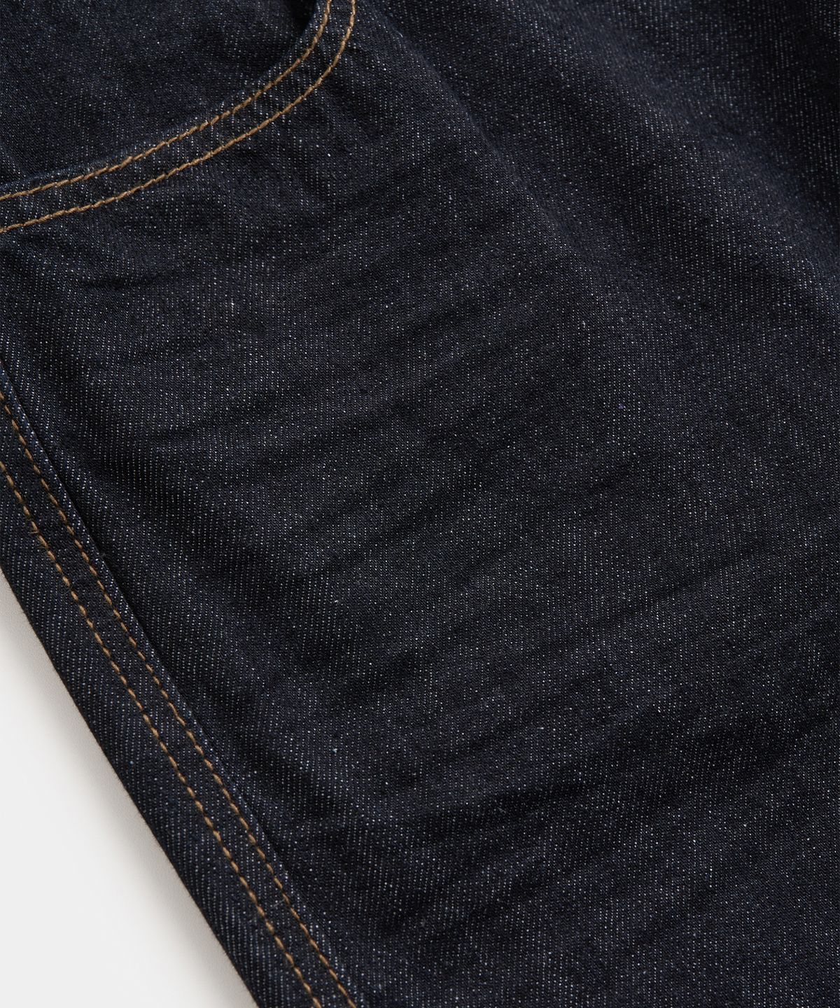엑스컨테이너(EXCONTAINER) 엠보 레귤러 데님 팬츠 (INDIGO)